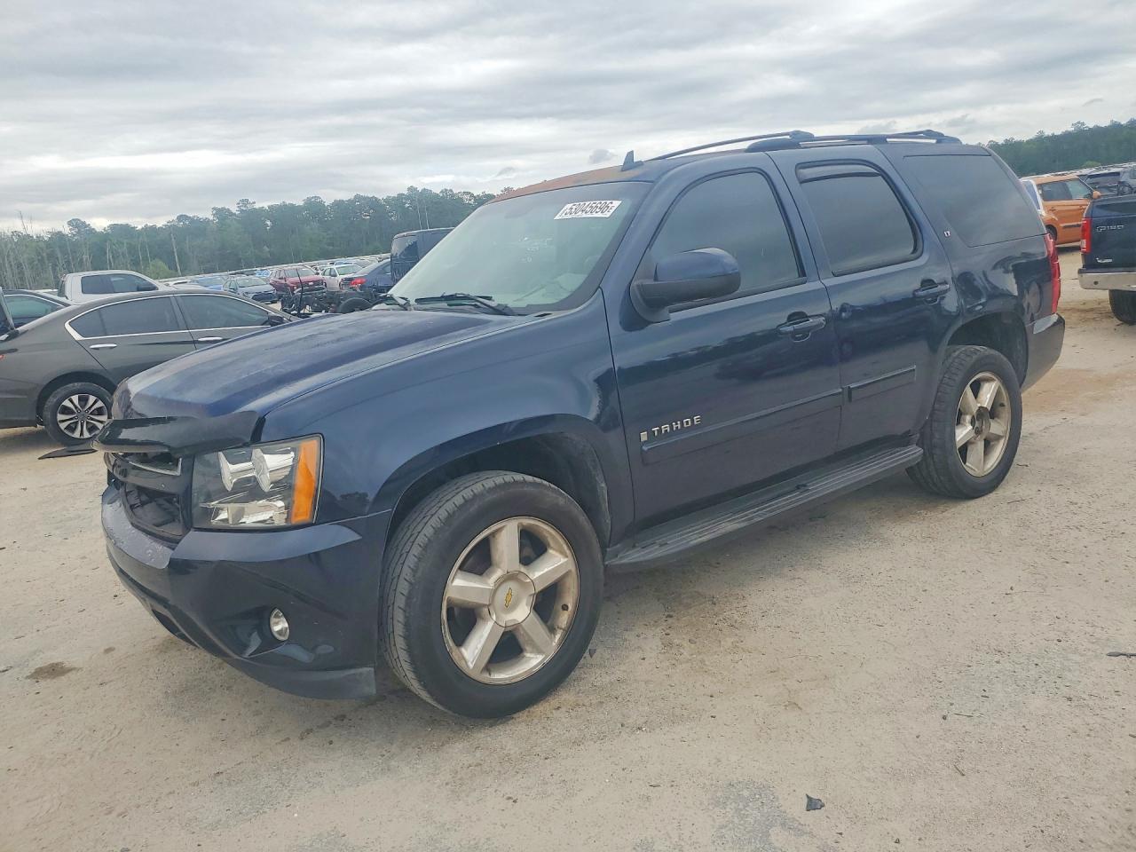 Salvage Chevrolet Tahoe Image