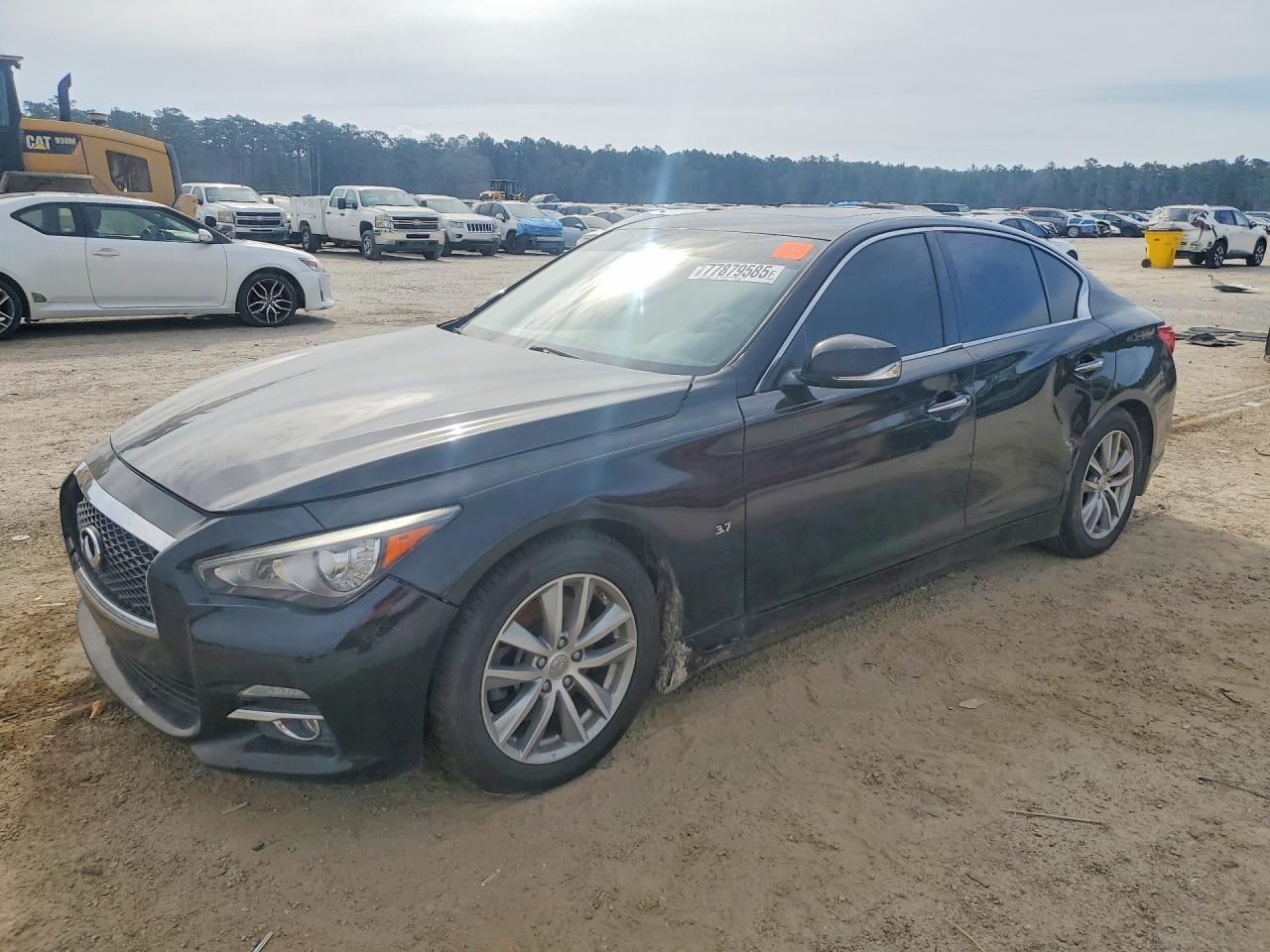 Salvage INFINITI Q50 Image