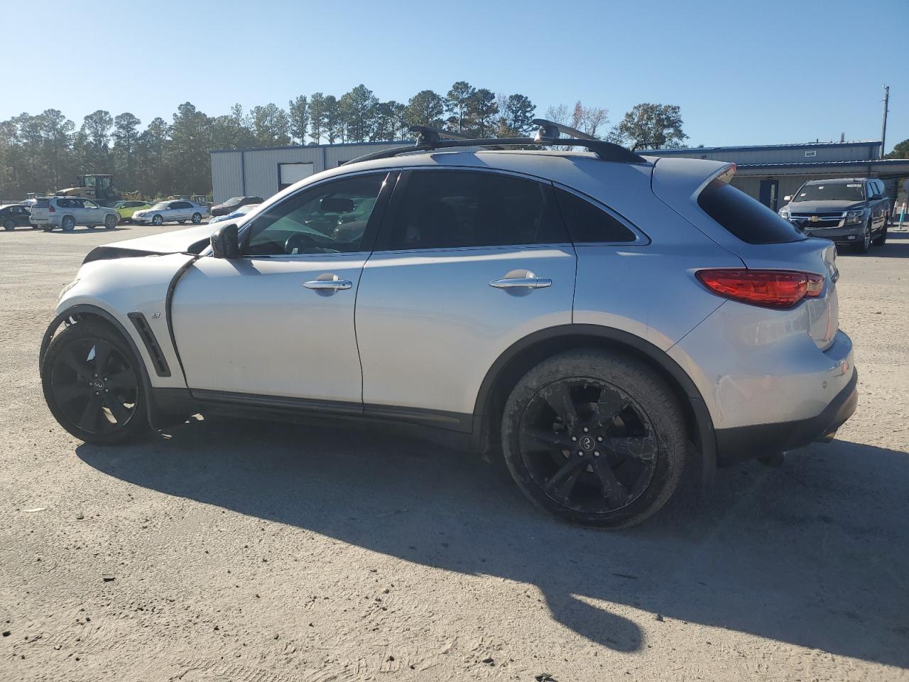 INFINITI Qx