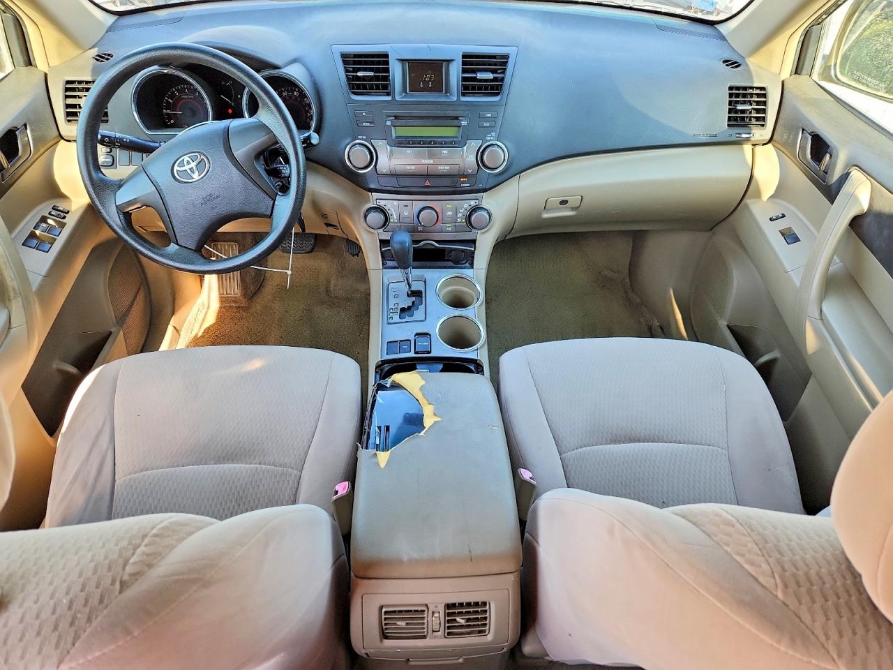 Toyota Highlander Base