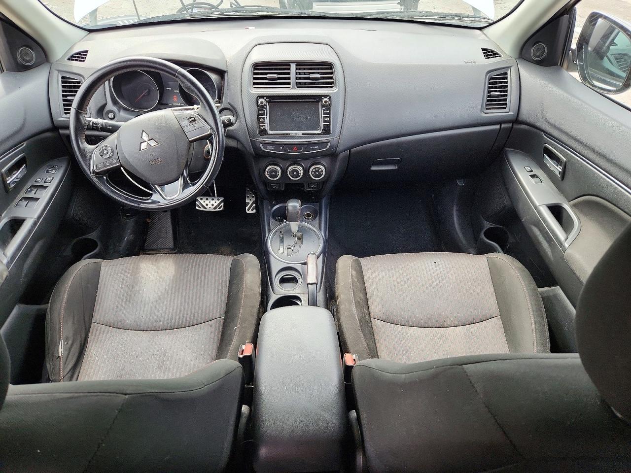 Mitsubishi Outlander Es