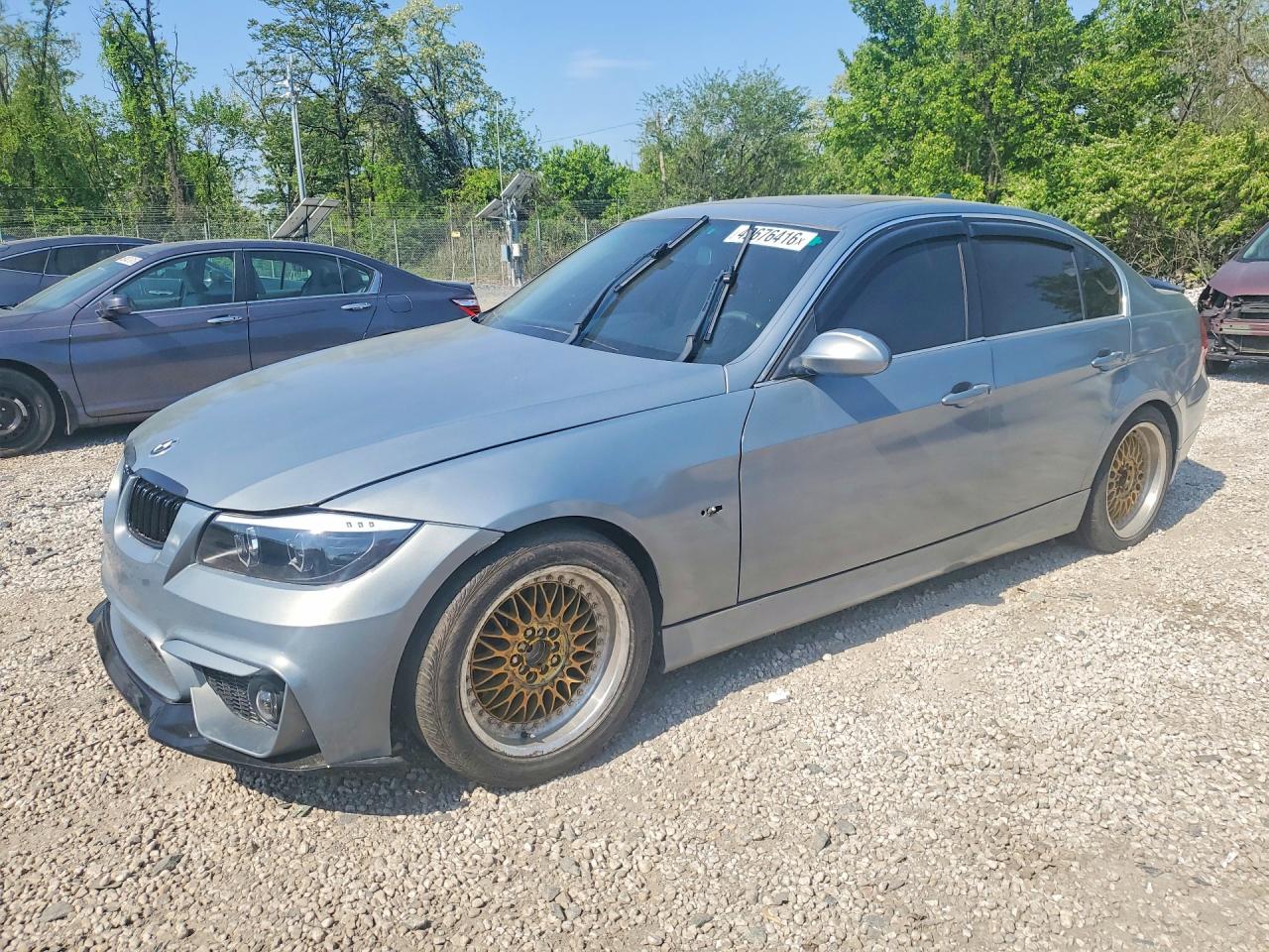 Salvage BMW 3 Series Image