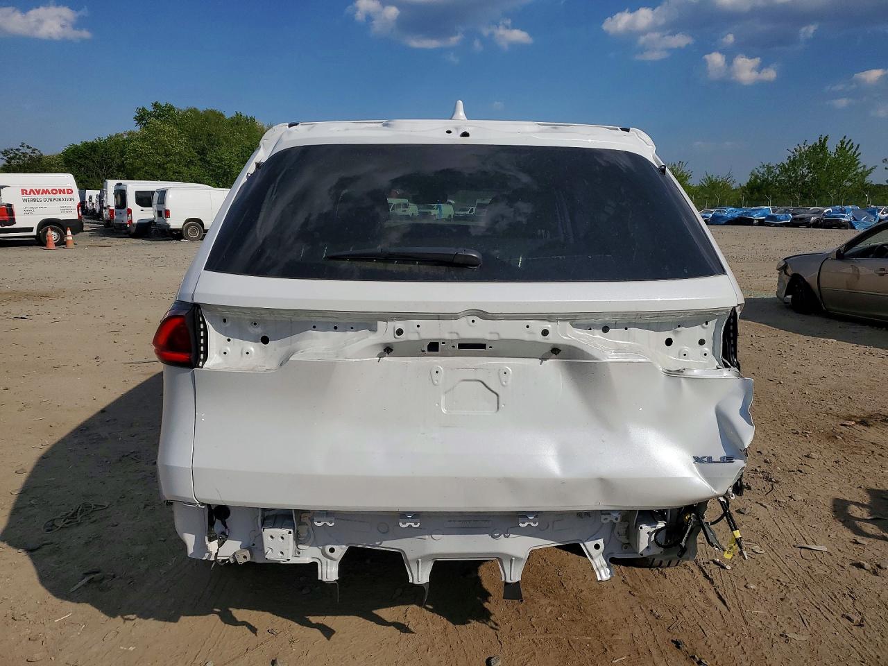 Toyota Grand High Xle