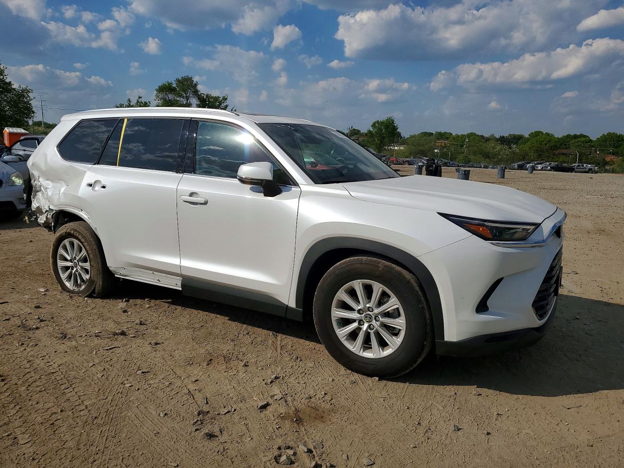 Toyota Grand High Xle