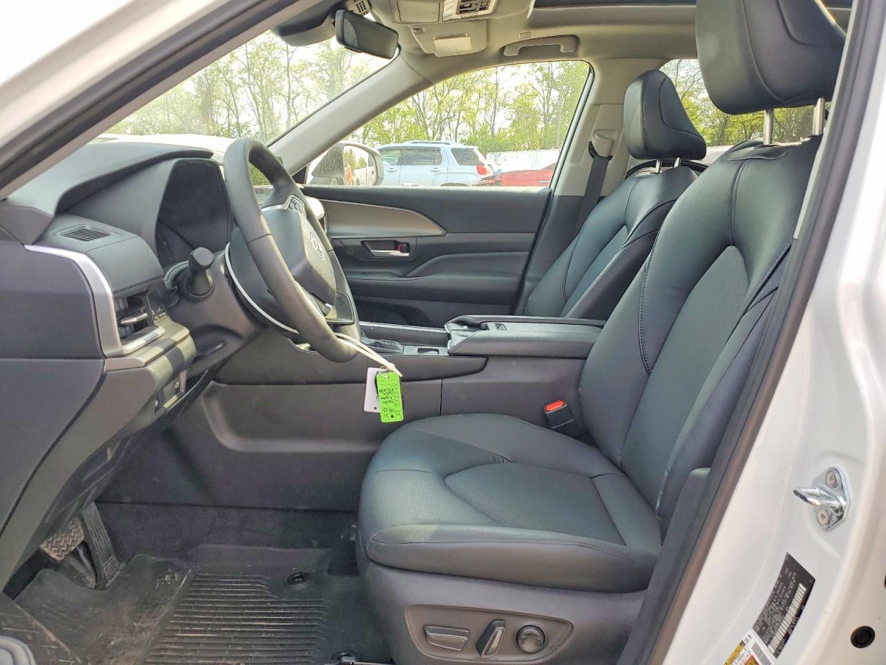 Toyota Grand High Xle