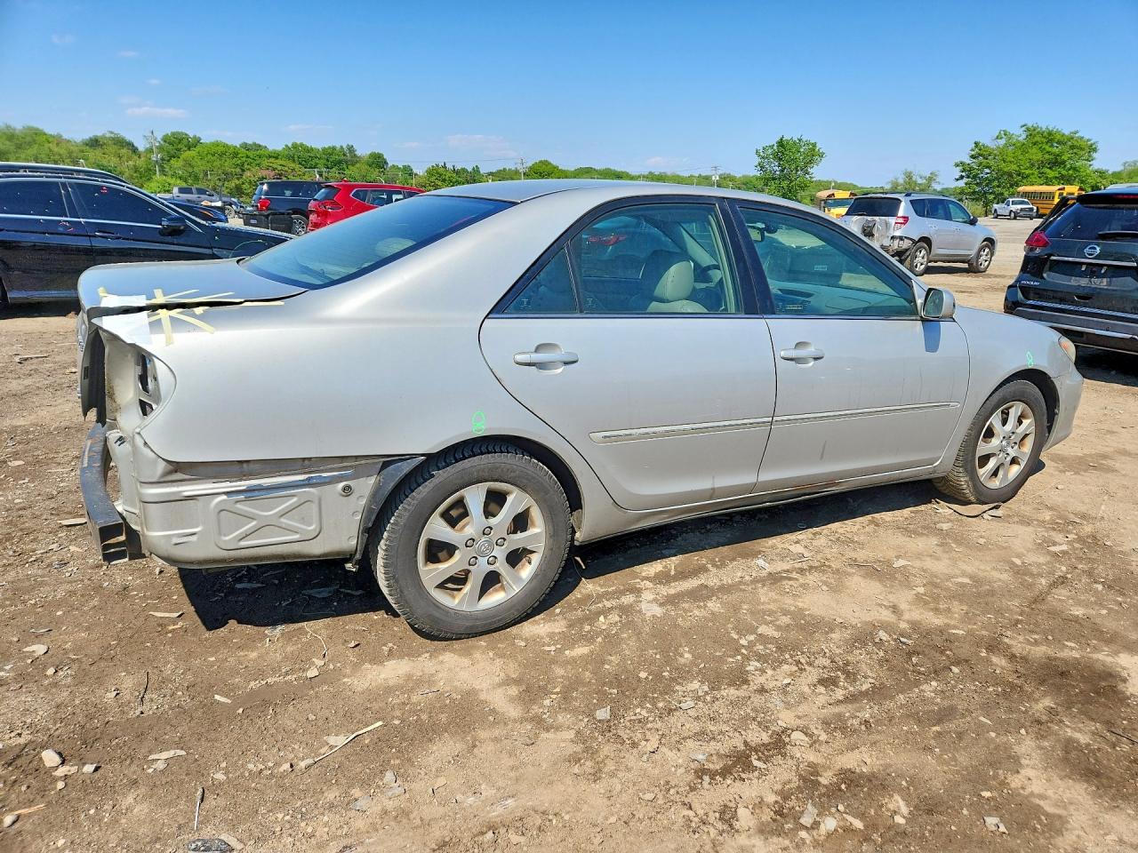 Toyota Camry Xle V6