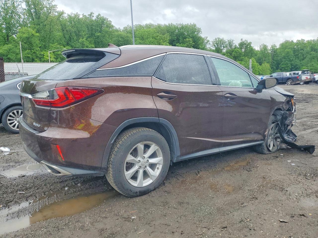 Lexus RX Base