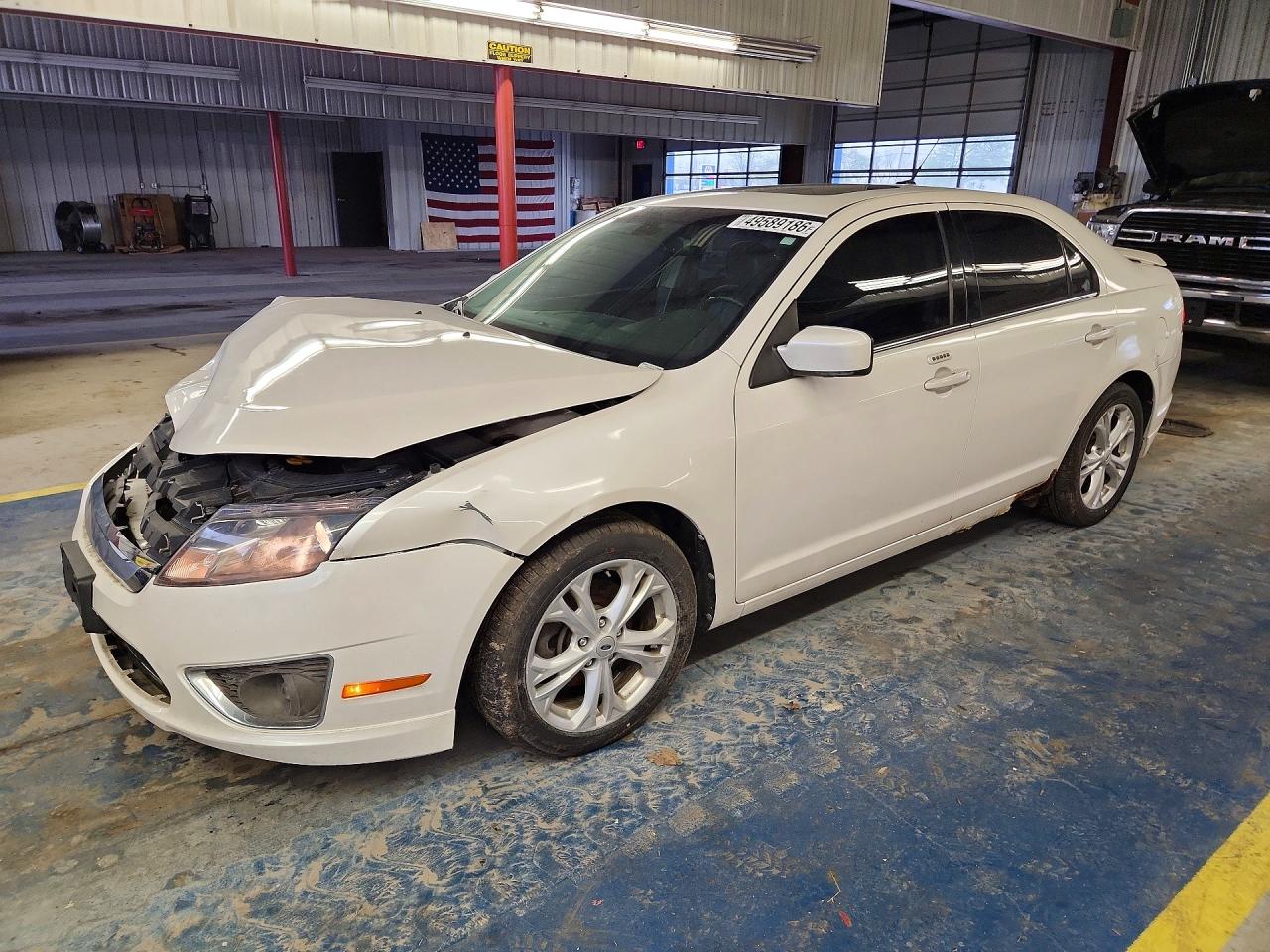 Salvage Ford Fusion Image