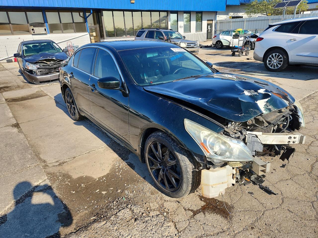 INFINITI G37 X