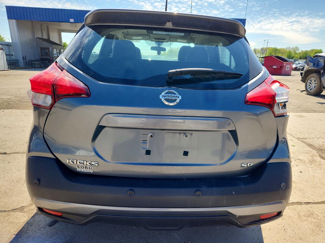 Nissan Kicks Sr