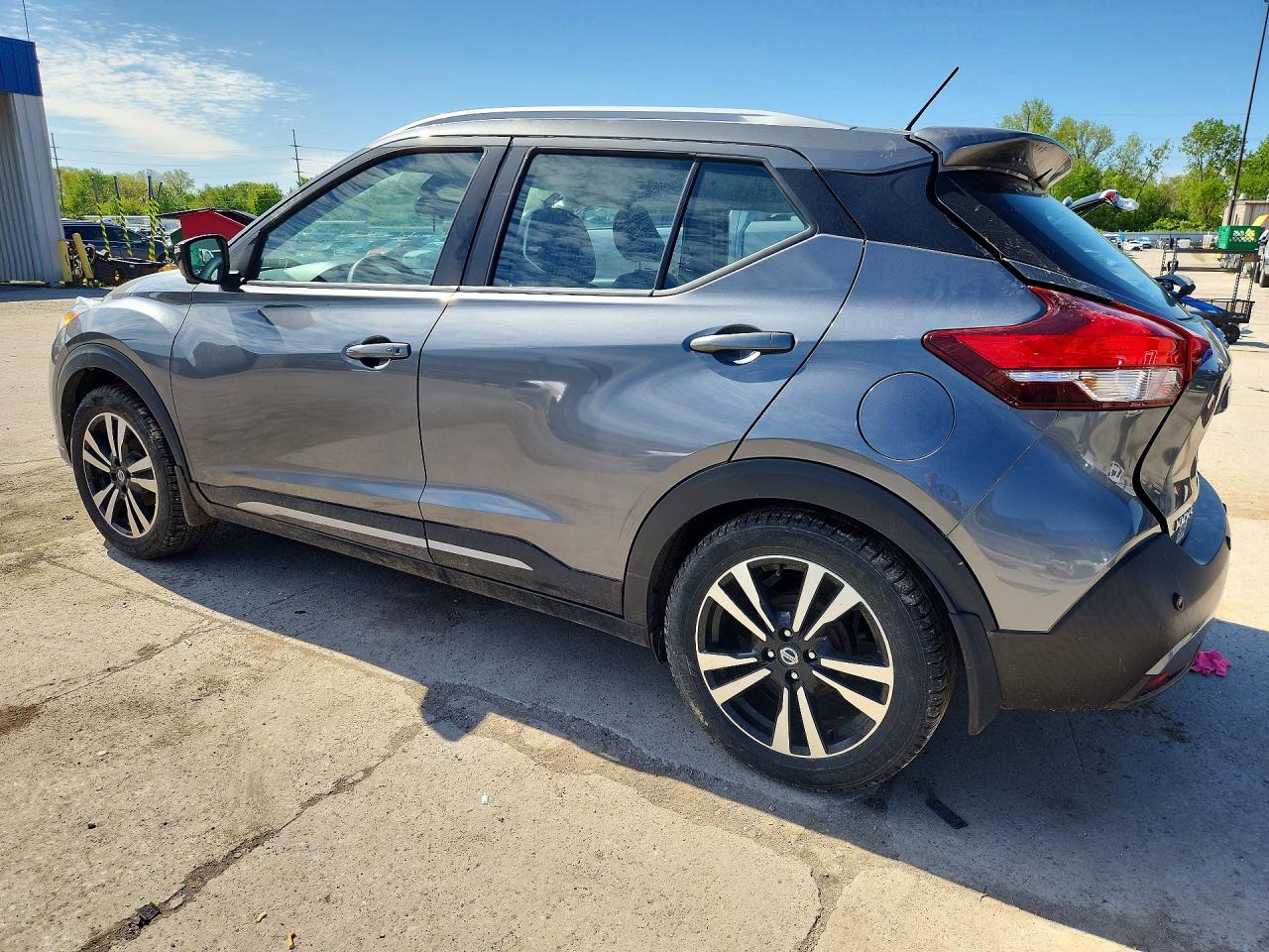Nissan Kicks Sr