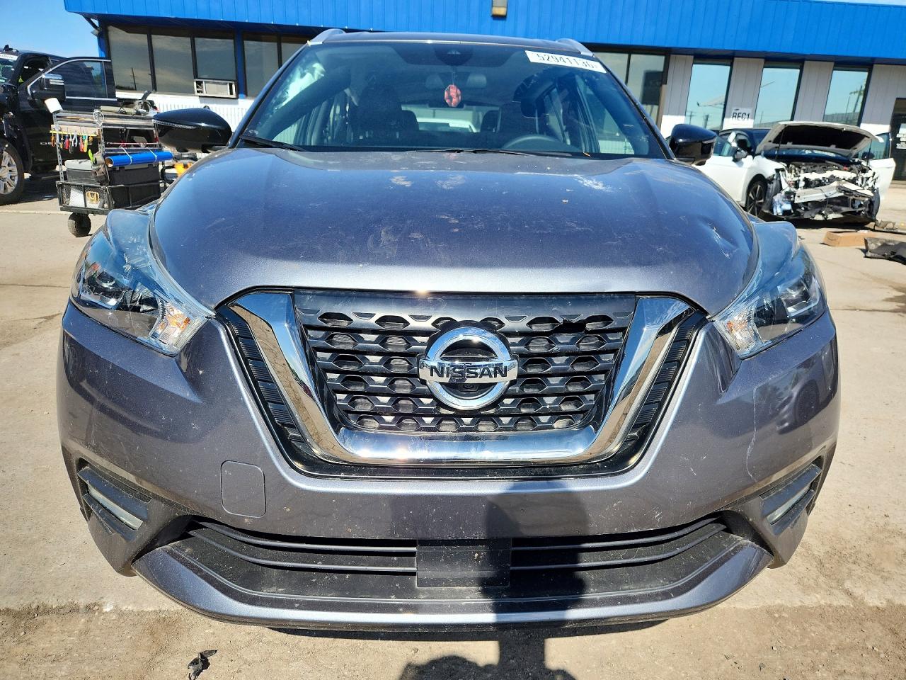Nissan Kicks Sr