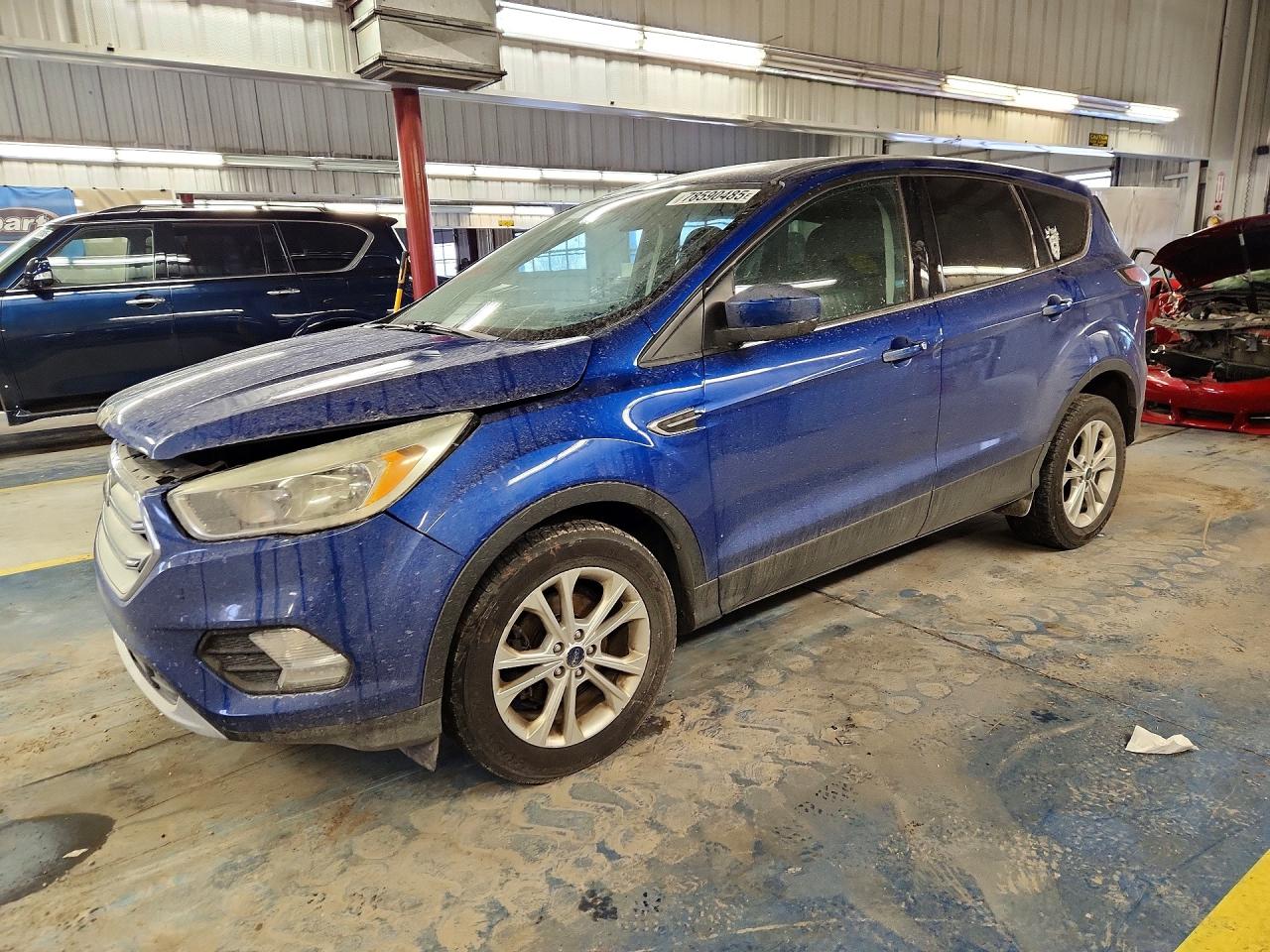 Salvage Ford Escape Image