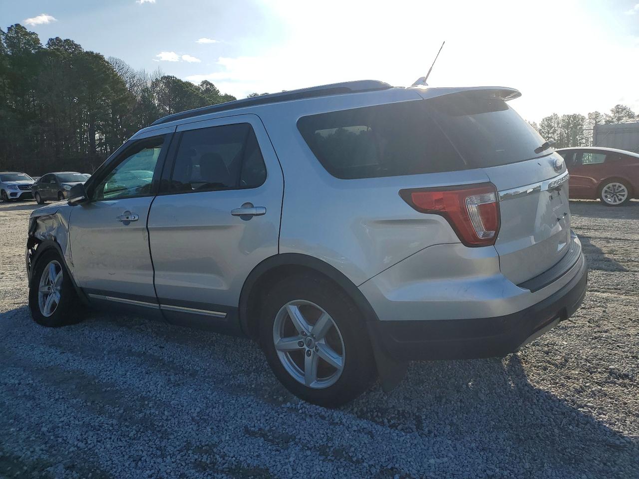 Ford Explorer Xlt