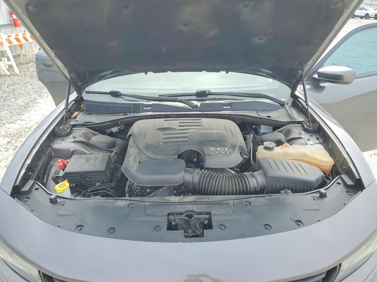 Dodge Charger Sxt