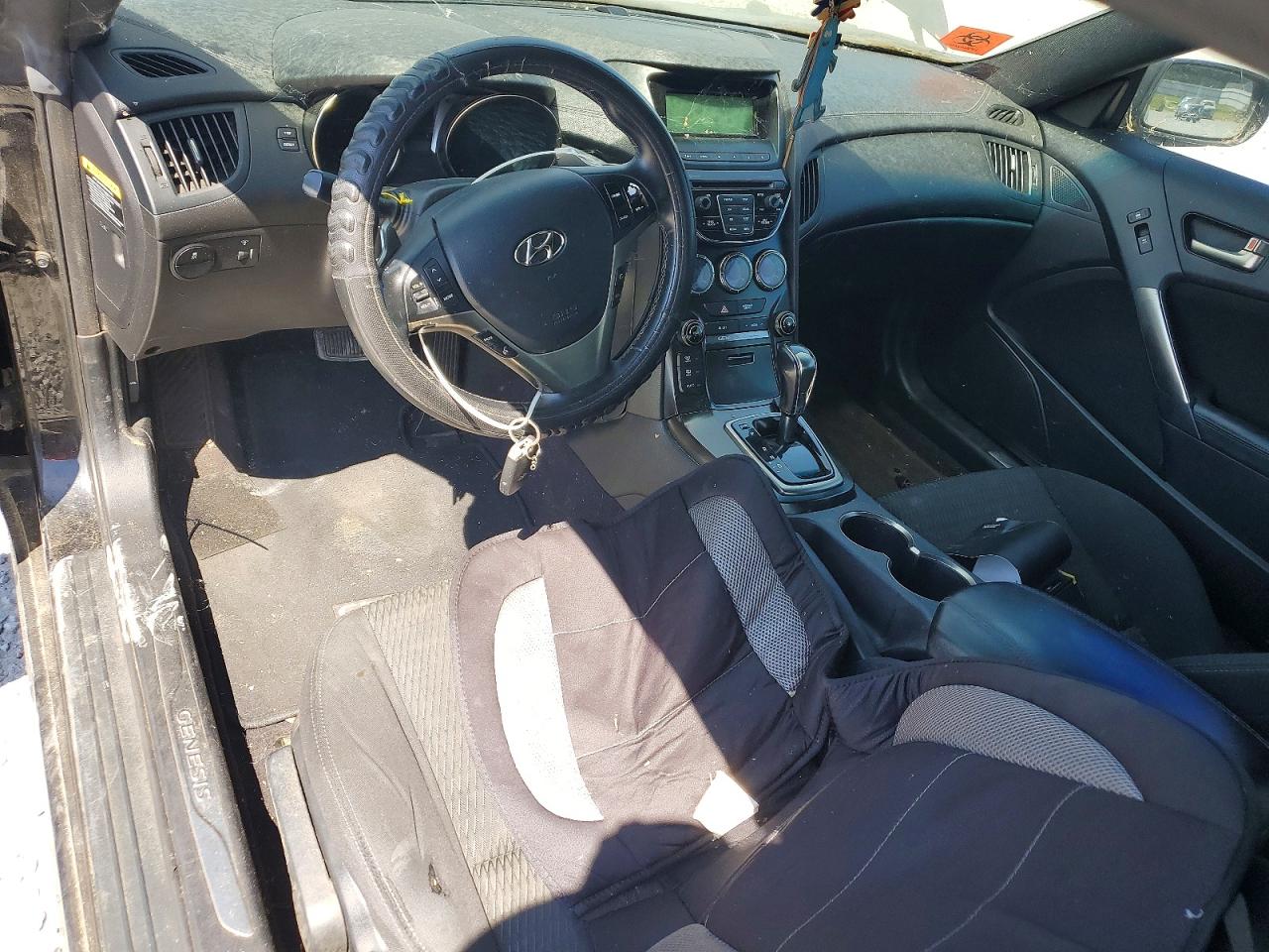 Hyundai Genesis 2.0t