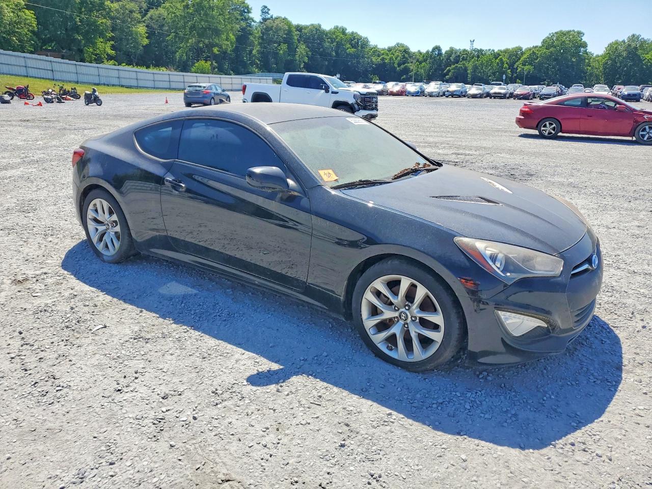 Hyundai Genesis 2.0t