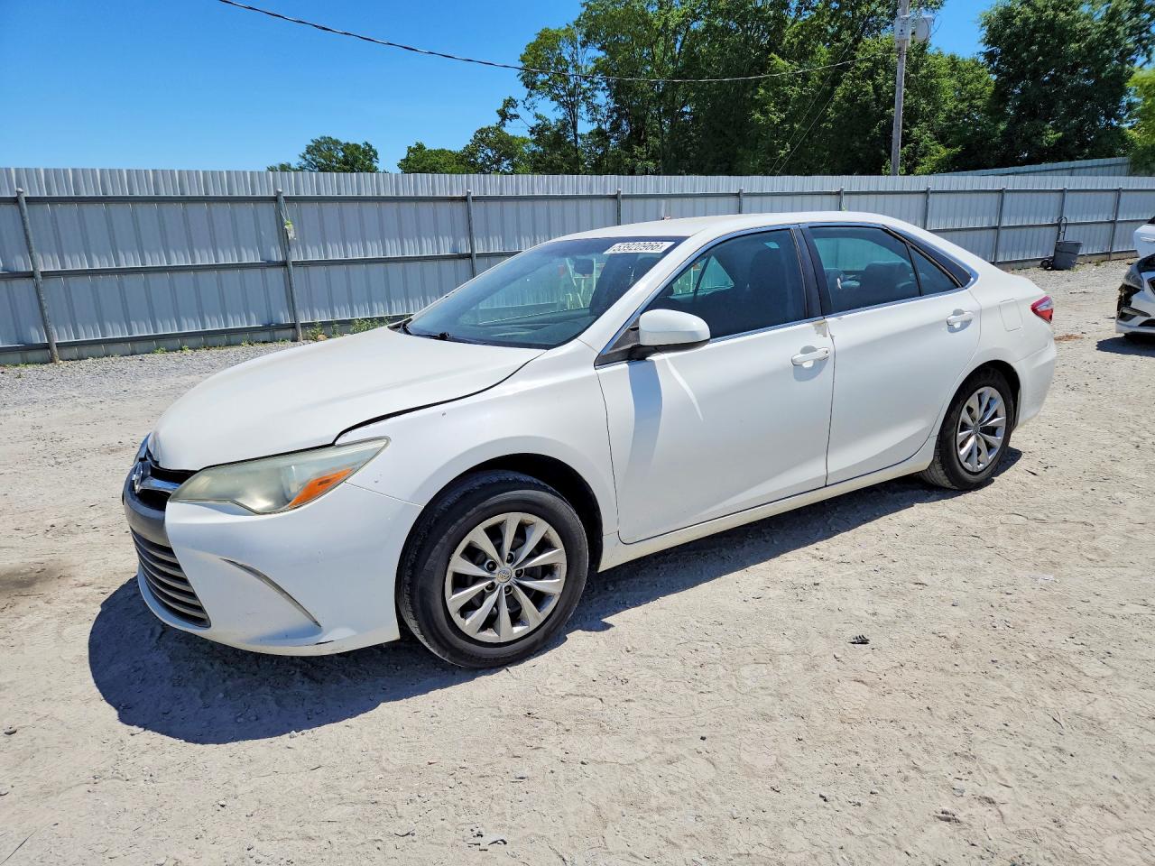Salvage Toyota Camry Image
