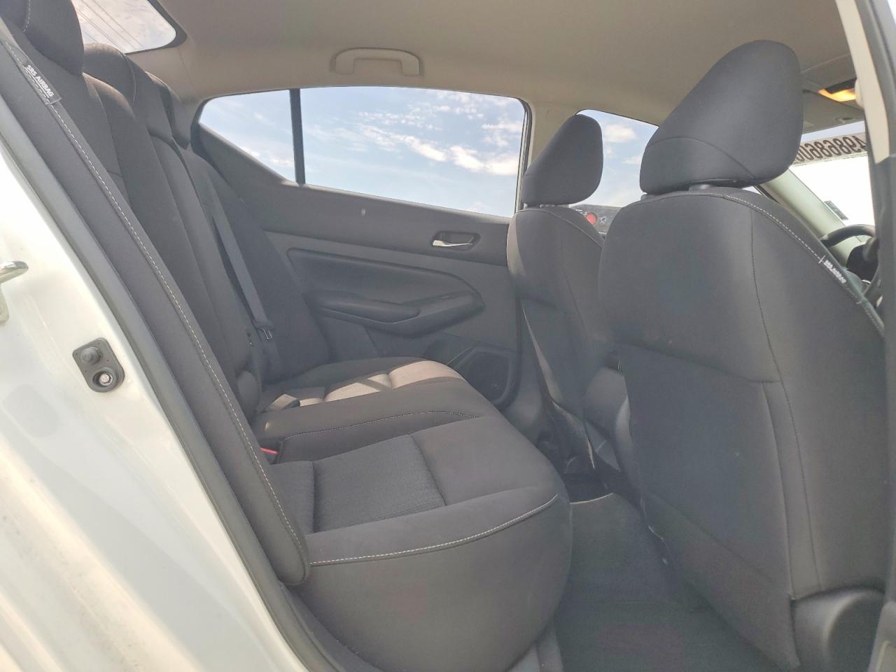 Nissan Altima S