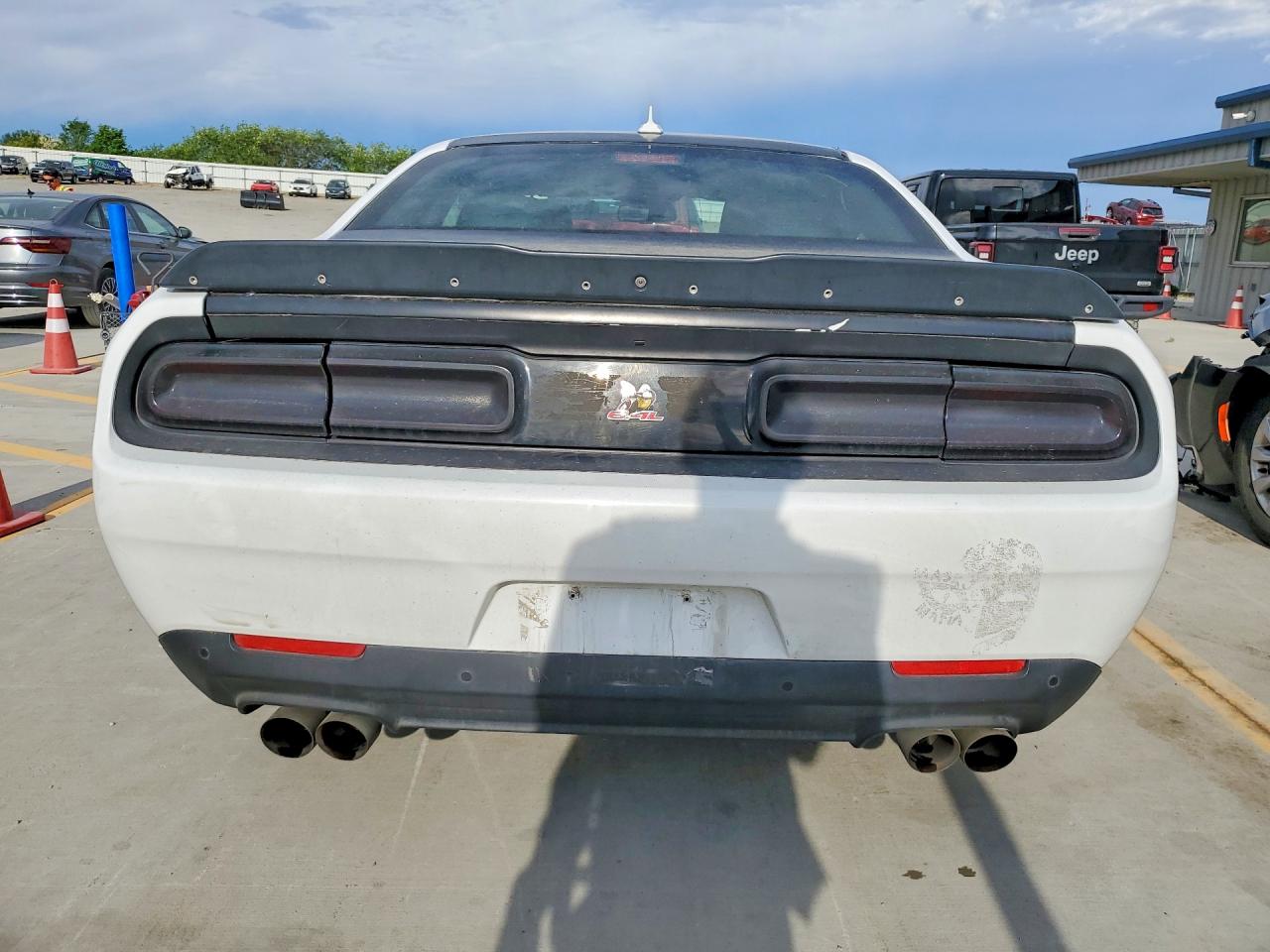Dodge Challenger R