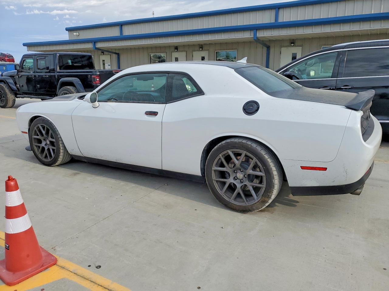 Dodge Challenger R