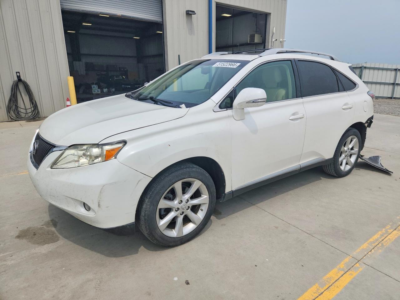 Salvage Lexus RX Image