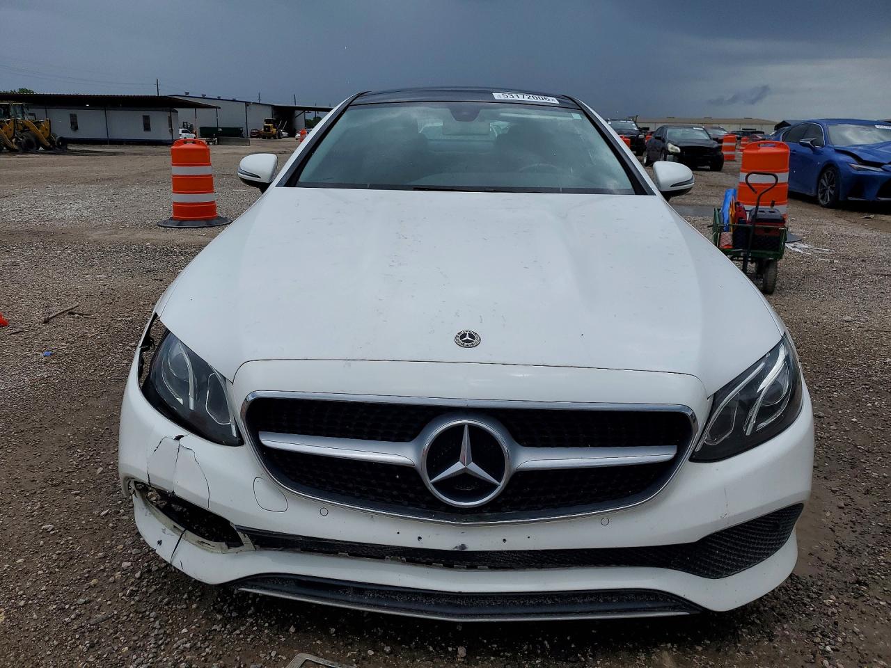 Mercedes-Benz E-Class 400