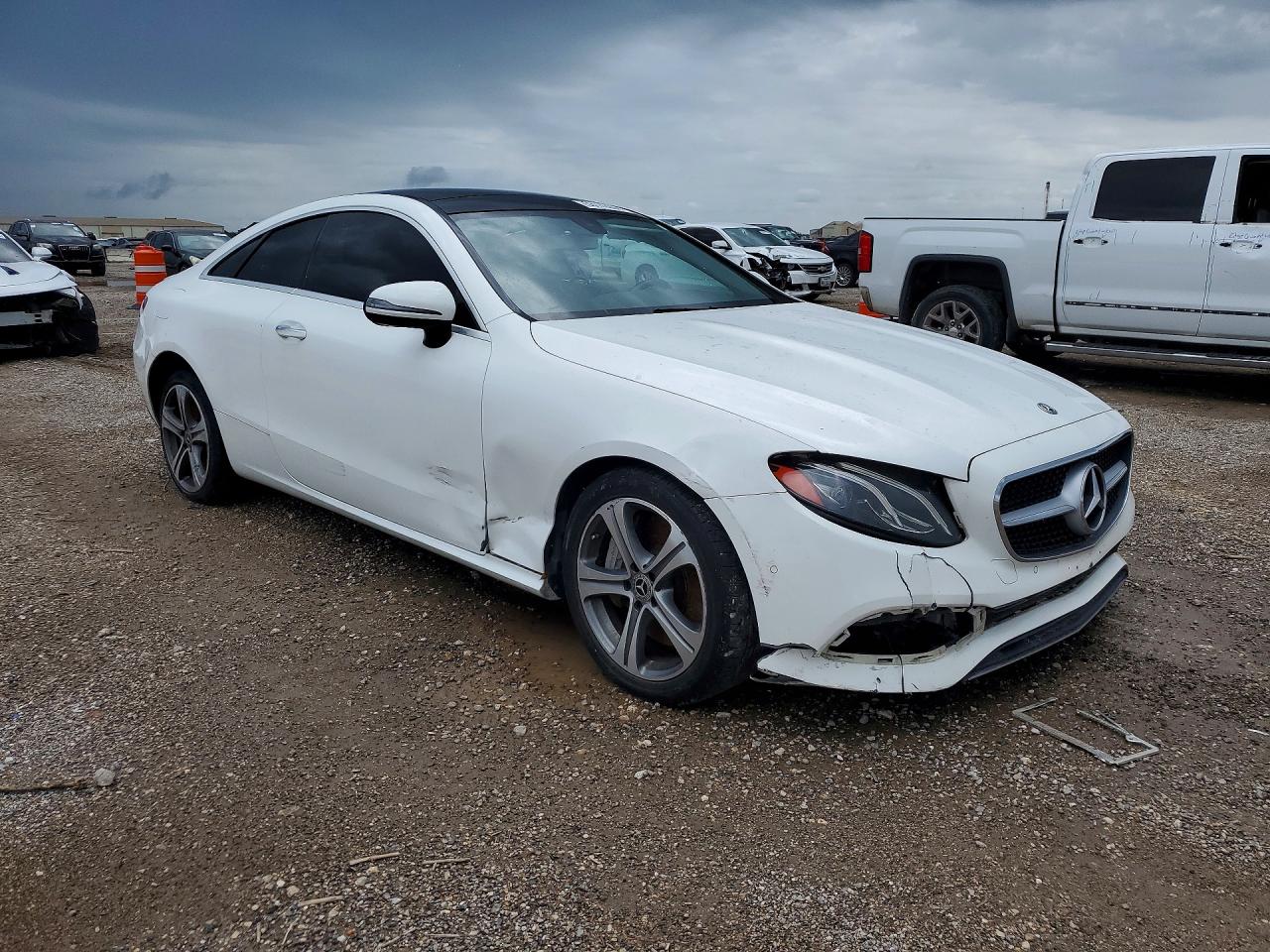 Mercedes-Benz E-Class 400