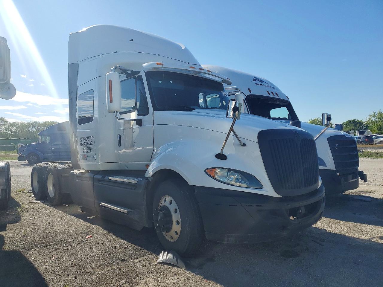 Salvage International Prostar Image