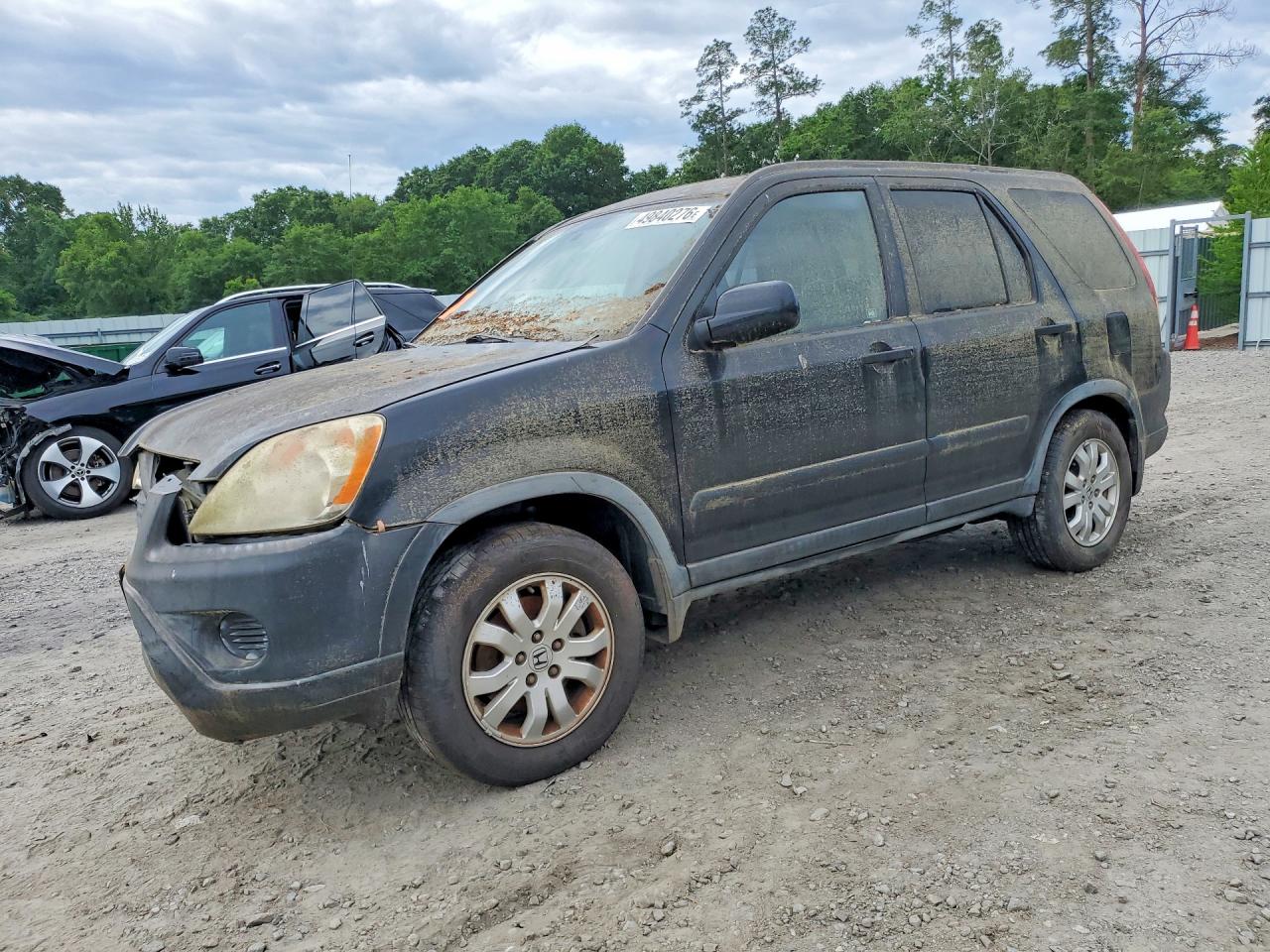 Salvage Honda Crv Image