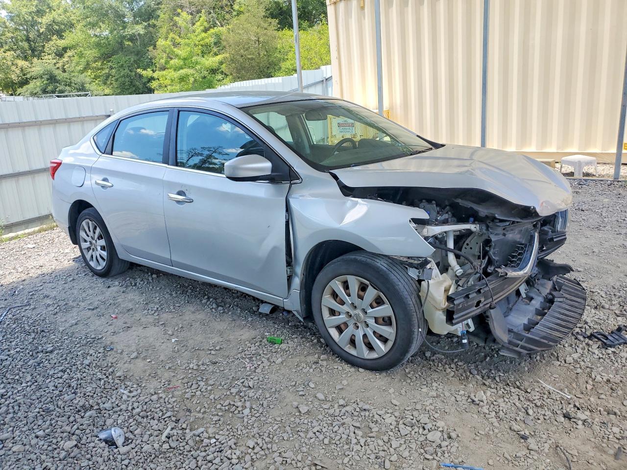 Nissan Sentra S