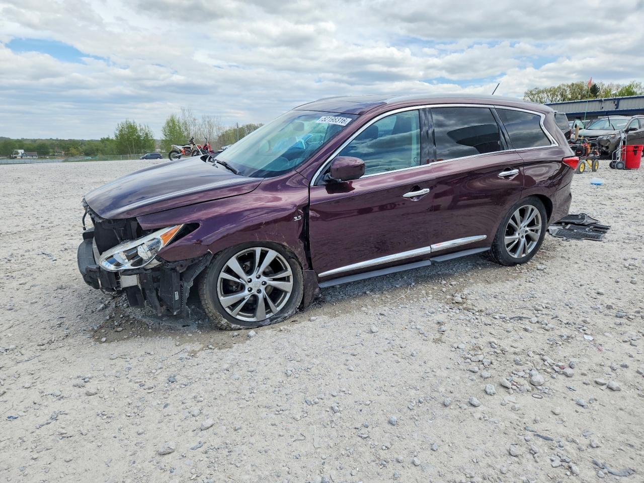 Salvage INFINITI Qx Image