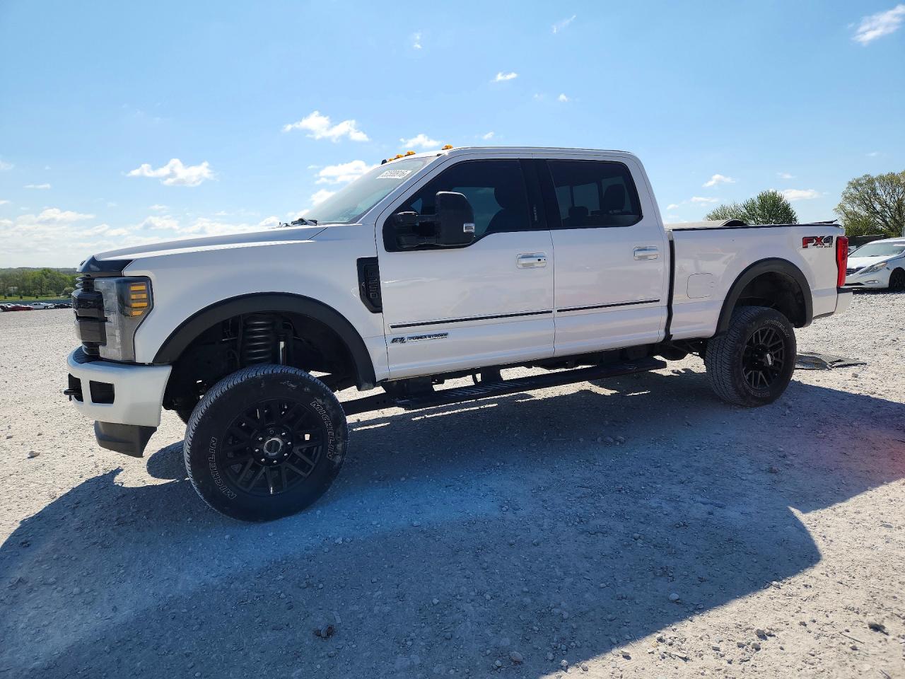 Salvage Ford F-250 Image