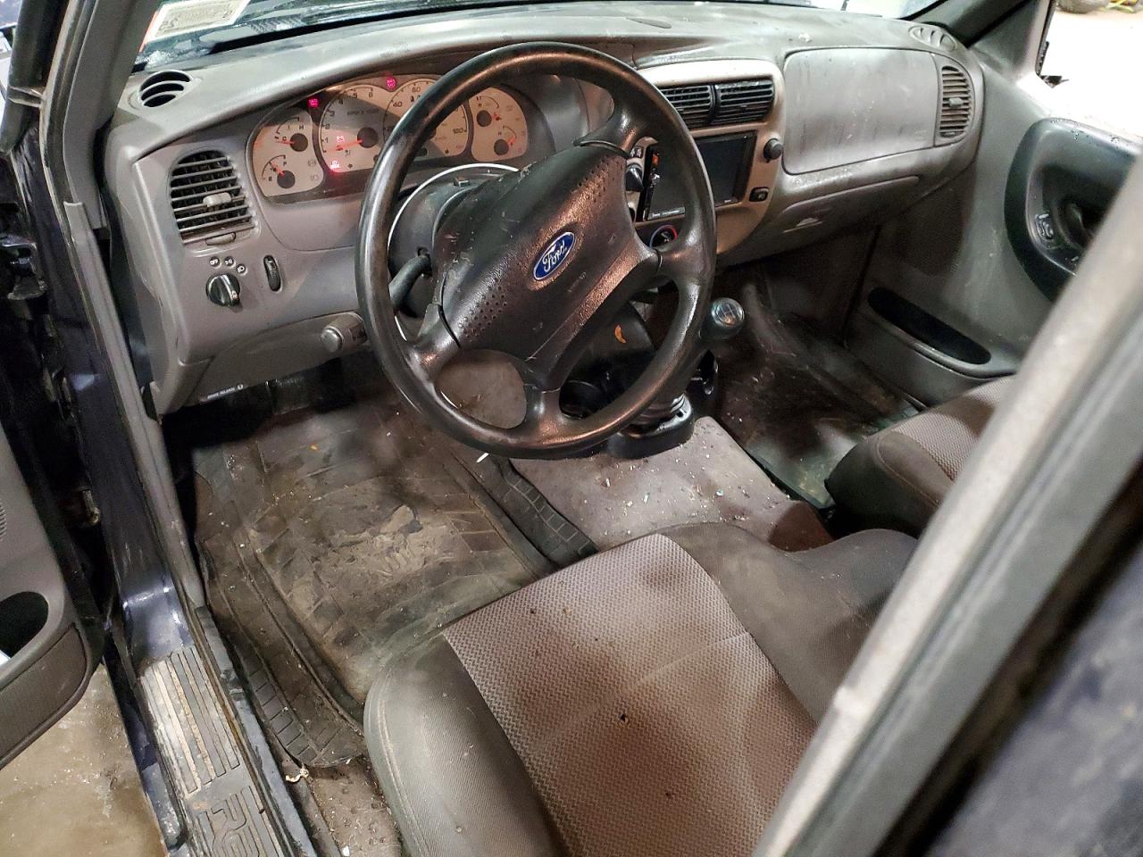Ford Ranger Super Cab