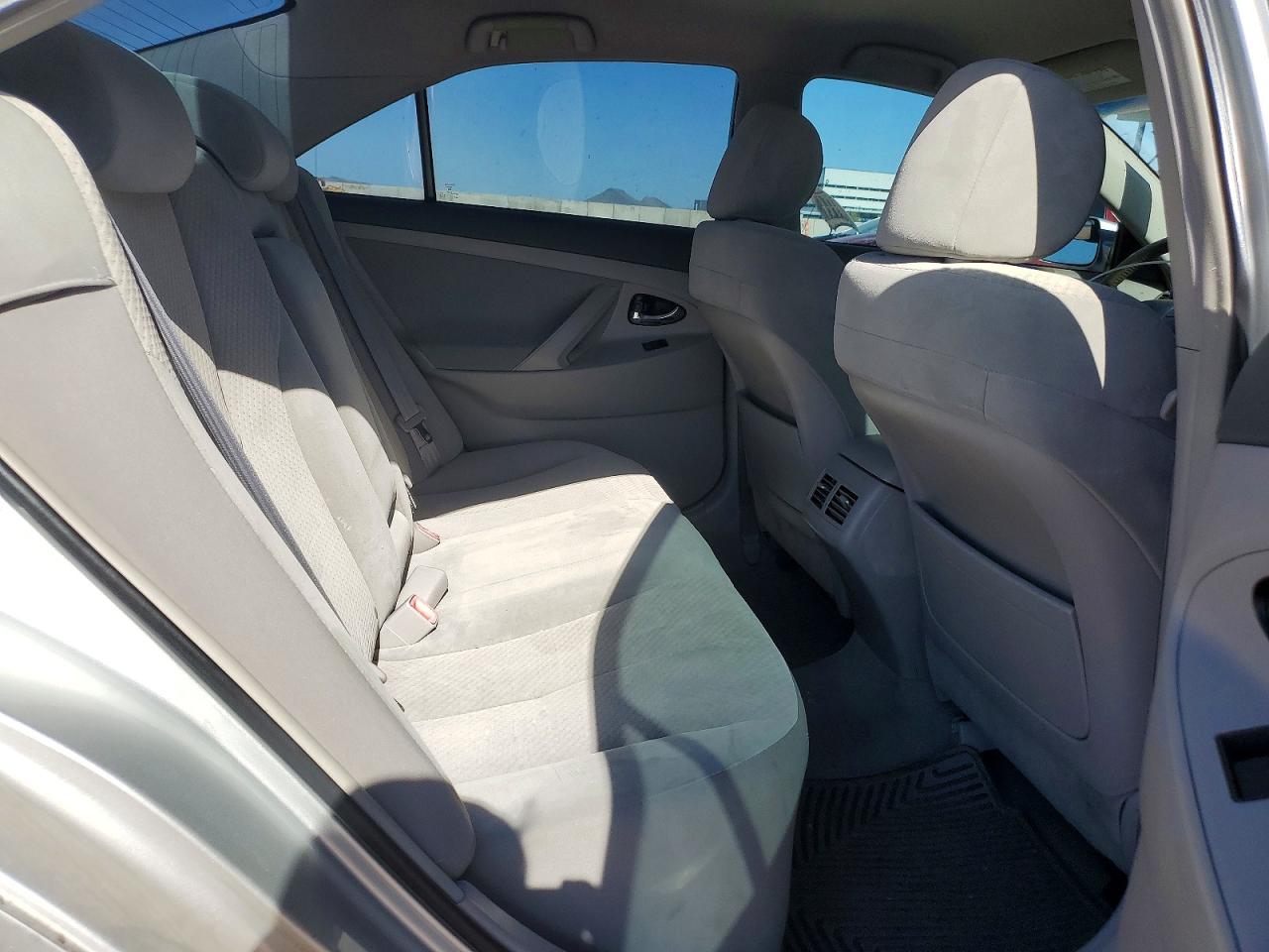 Toyota Camry Hybrid