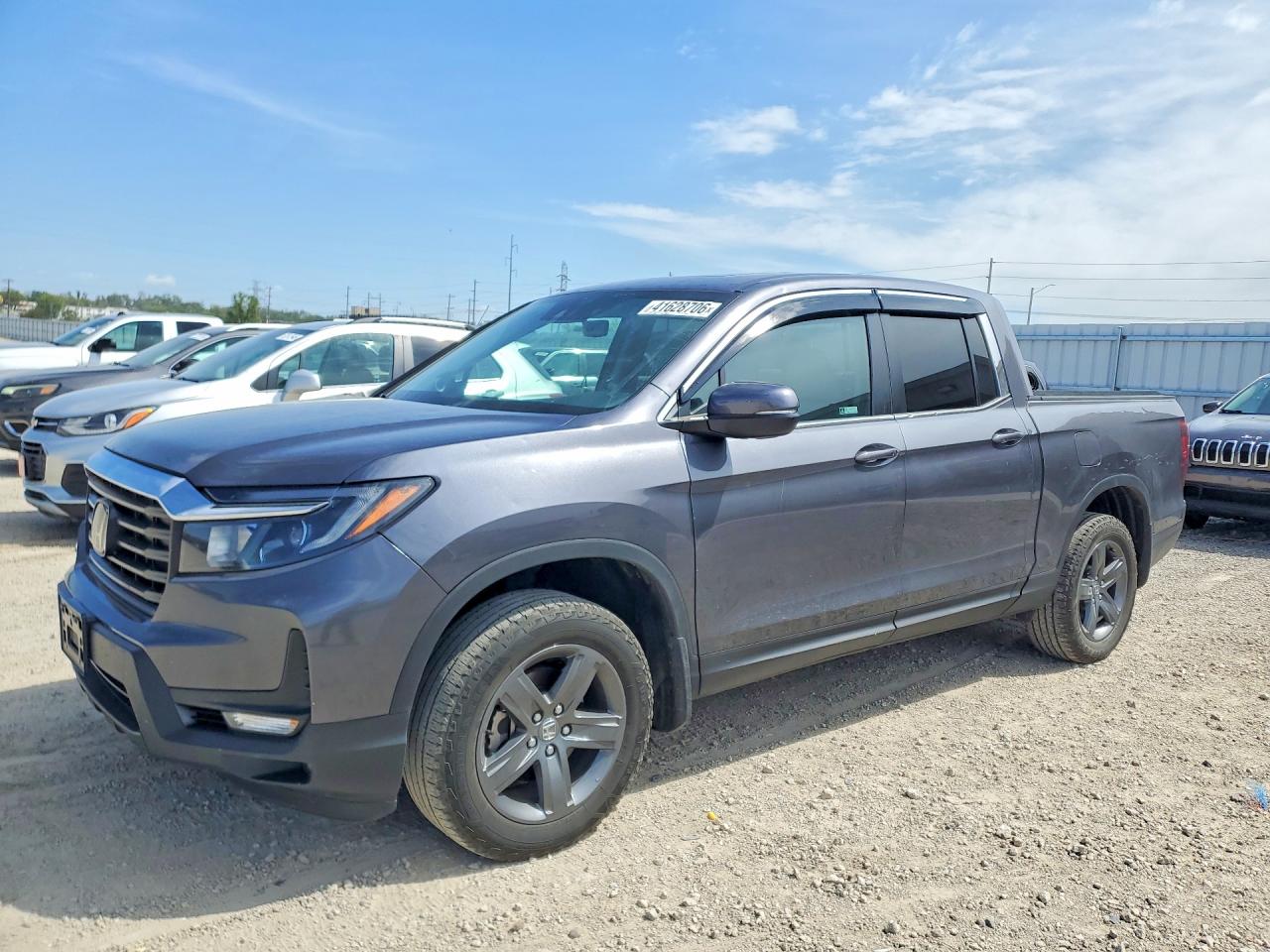 Salvage Honda Ridgeline Image