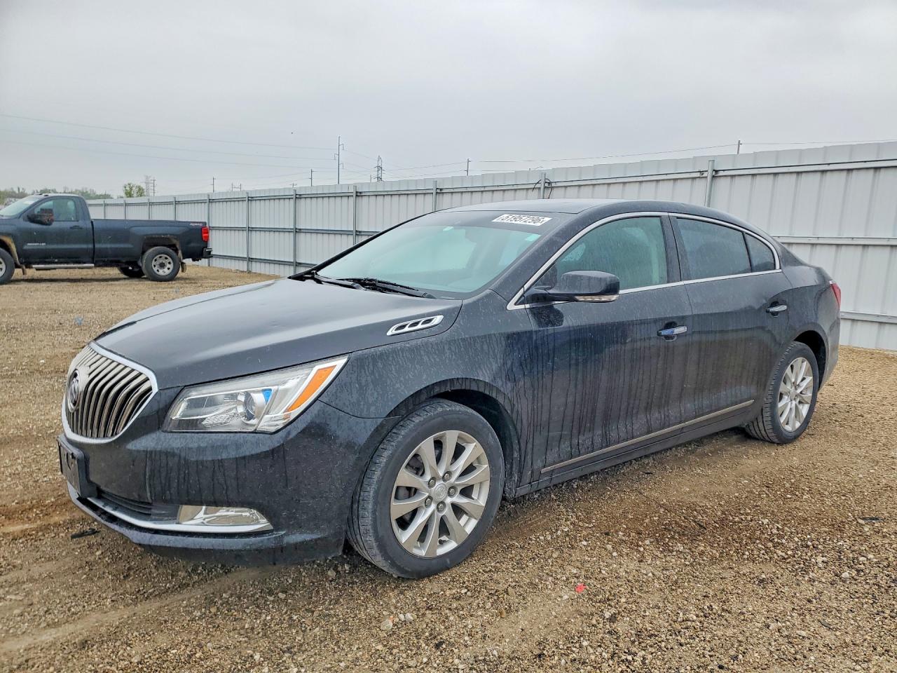 Salvage Buick LaCrosse Image