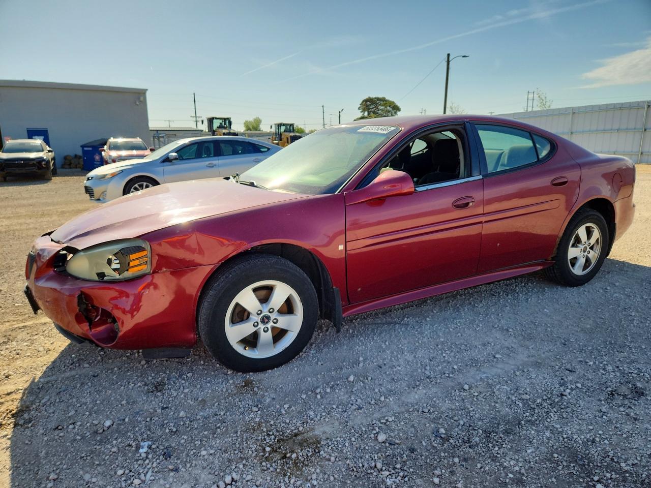 Salvage Pontiac Grandprix Image