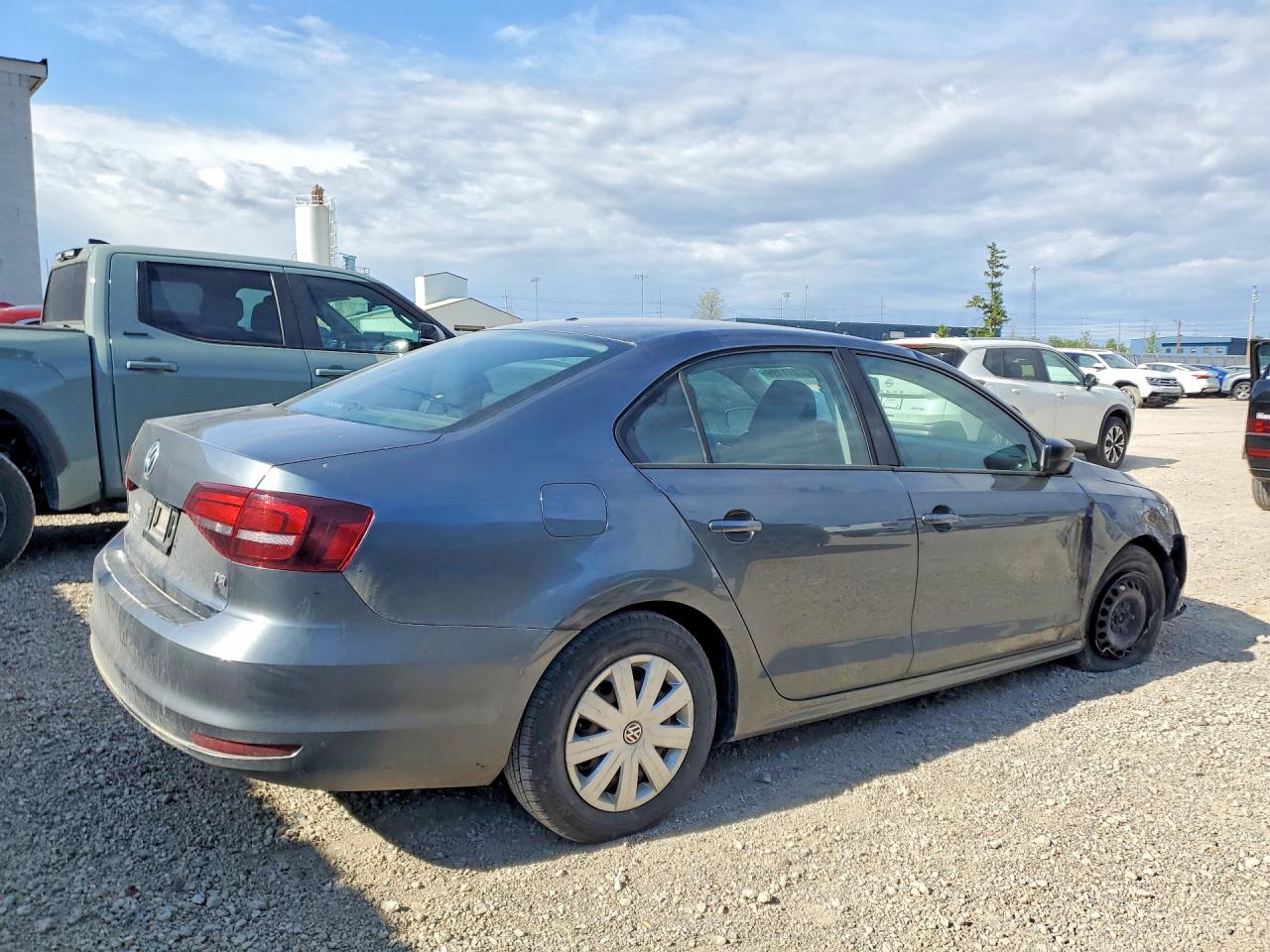 Volkswagen Jetta S