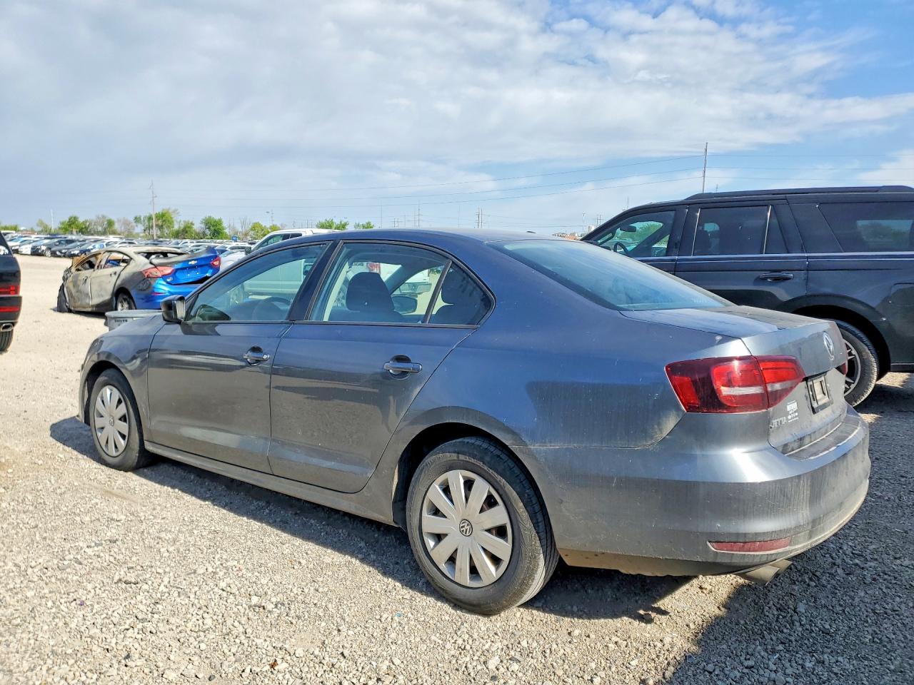 Volkswagen Jetta S