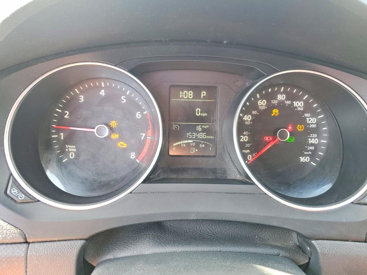 Volkswagen Jetta S