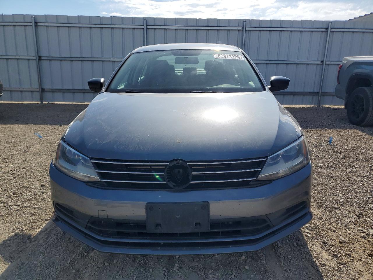 Volkswagen Jetta S
