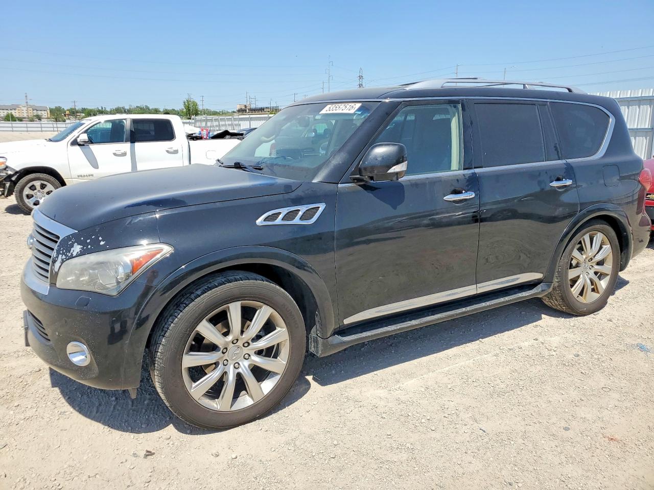 Salvage INFINITI Qx Image