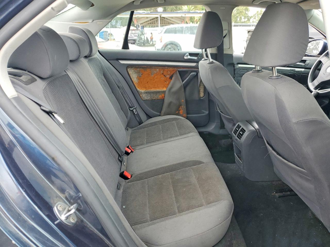 Volkswagen Jetta S