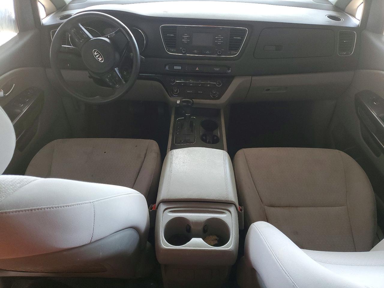 Kia Sedona Lx