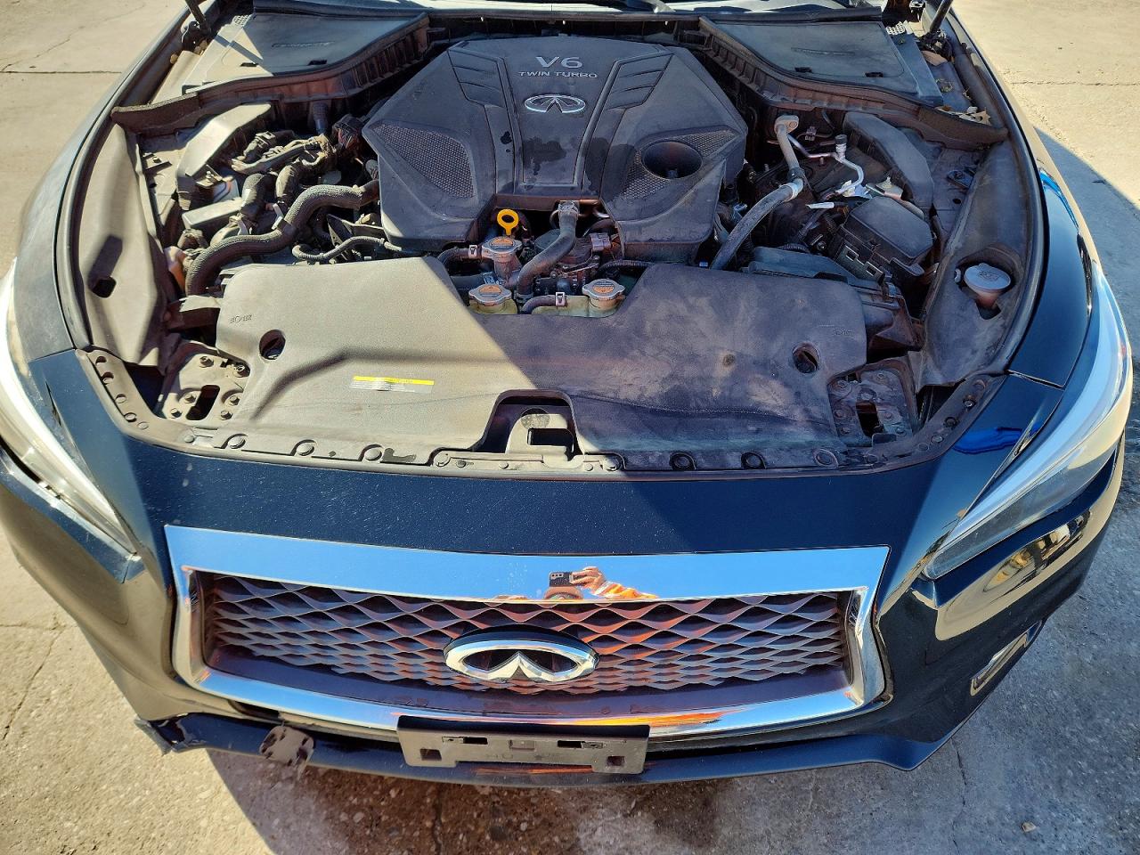 INFINITI Q50 3.0t Luxe