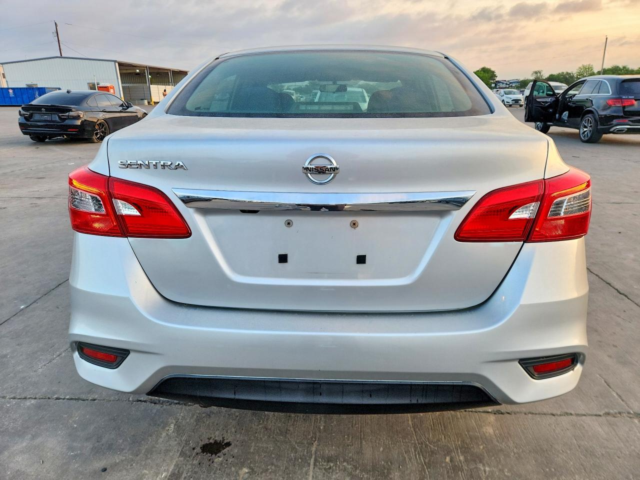 Nissan Sentra S