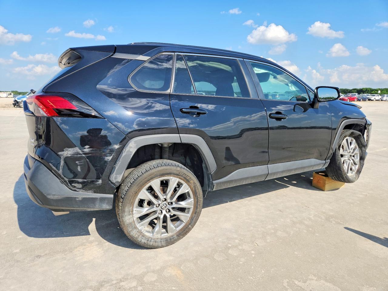 Toyota RAV4 Xle Premium