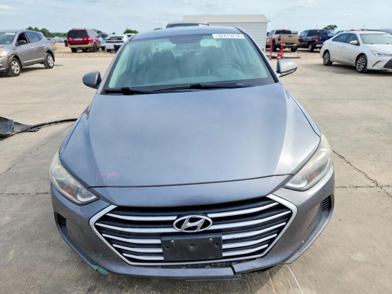Hyundai ELANTRA Sel