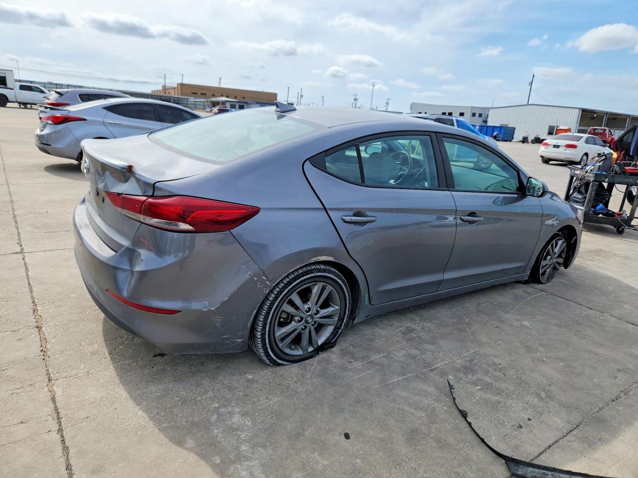 Hyundai ELANTRA Sel
